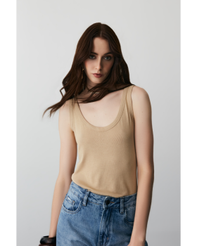 Blusa Essencial Renata Regata